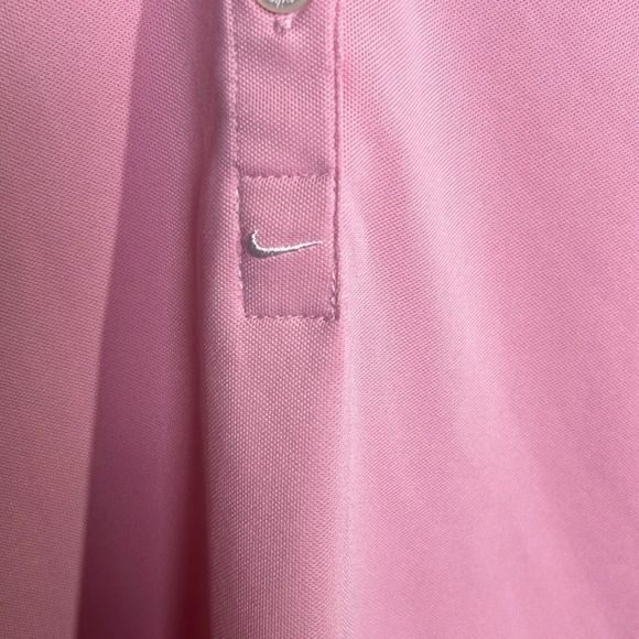 Nike Golf Size Small pink dri fit - Picture 2 of 5